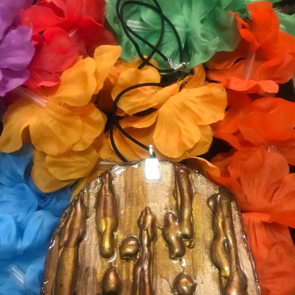 Betsey Johnson Inspired Exclusive Rare Unique Handmade Necklace By 12 Pages - Picture 6 of 16